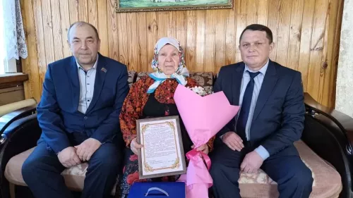 Клавдии Мискиной (Мулеевой) из села Новое Ильмово Дрожжановского района исполнилось 90 лет
