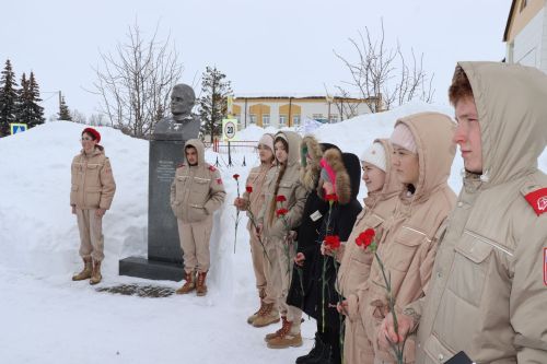 В Дрожжановском районе почтили память Героя Советского Союза Нуруллы Фазлаева
