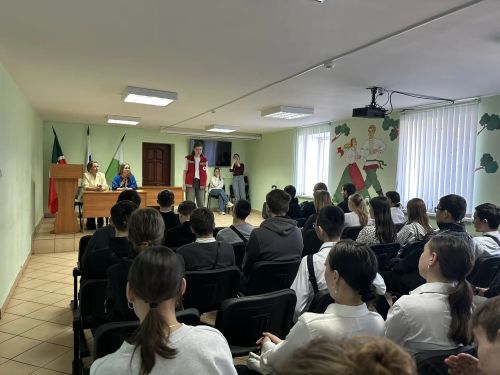 Уроки спасения: как в школах Дрожжановского района учили первой помощи