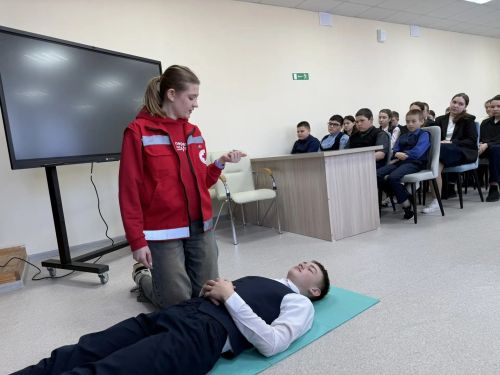 Уроки спасения: как в школах Дрожжановского района учили первой помощи