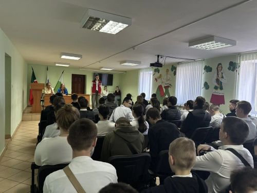 Уроки спасения: как в школах Дрожжановского района учили первой помощи