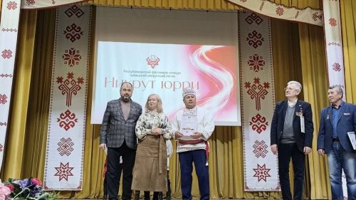В Дрожжановском районе прошёл отбор на фестиваль чувашской рекрутской песни «Никрут юрри»