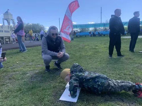 В рамках празднования Дня Победы была организована мобильная площадка ГТО