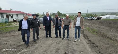 В хозяйствах Дрожжановского района оценили готовность кормозаготовительной техники