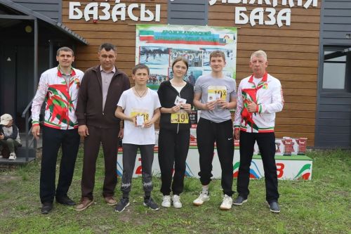 В Дрожжаном во время эстафеты «Вперед, к Победе!» состоялось вручение знаков отличия комплекса ГТО