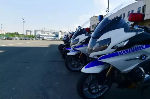 Мотоэкипажи Госавтоинспекции будут следить за безопасностью на дорогах республики