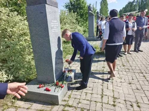 В Дрожжановском районе почтили память Героя Советского Союза Зарифа Алимова