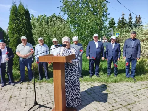 В Дрожжановском районе почтили память Героя Советского Союза Зарифа Алимова