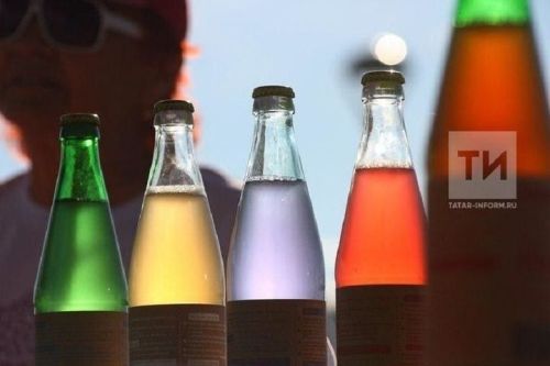 Роскачество: сладкие газировки усиливают жажду в жару