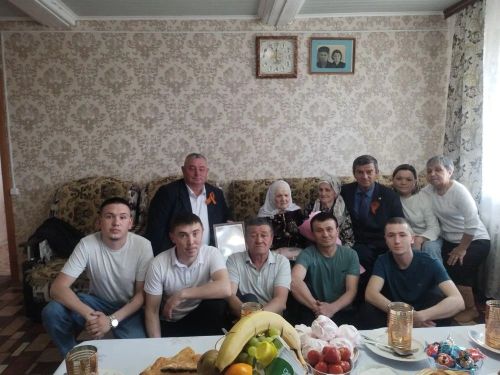 Чүпрәледә яшәүче Солтания Хәйруллина бәхетле картлыгын кичерә
