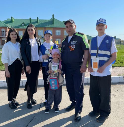 «Ребёнок — главный пассажир»: В Дрожжановском районе прошла акция у детсада «Сказка»