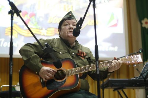 В Дрожжановском районе прошёл гитарник «Песни военных лет»