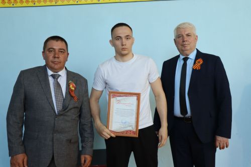В Матакской школе Дрожжановского района почтили память Героя СССР Семена Уганина турниром по национальной борьбе