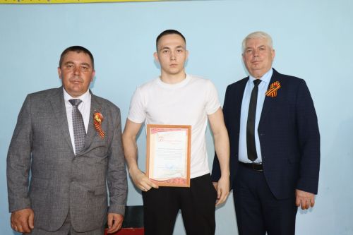 В Матакской школе Дрожжановского района почтили память Героя СССР Семена Уганина турниром по национальной борьбе