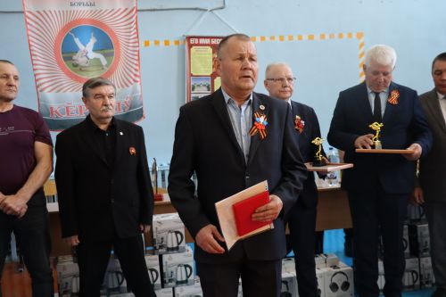 В Матакской школе Дрожжановского района почтили память Героя СССР Семена Уганина турниром по национальной борьбе