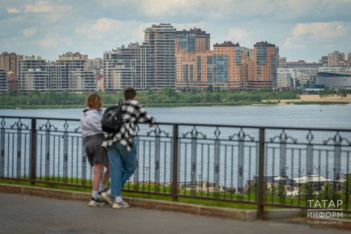 Цифровой шум крадёт энергию: психолог научил россиян правильно бездельничать