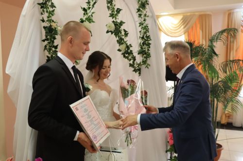 Два участника СВО в Дрожжановском районе в один день женились на своих любимых