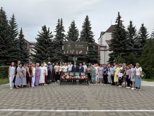 Память детей — жертв войны в Донбассе отметили в Дрожжановском районе