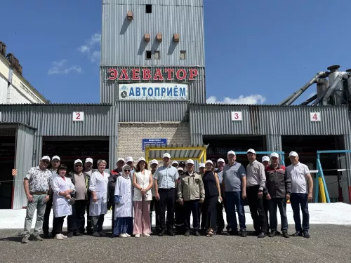 В Дрожжановском районе проверили готовность элеватора к приёму нового урожая