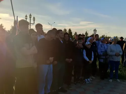 Дрожжановских ребят проводили на службу в армию