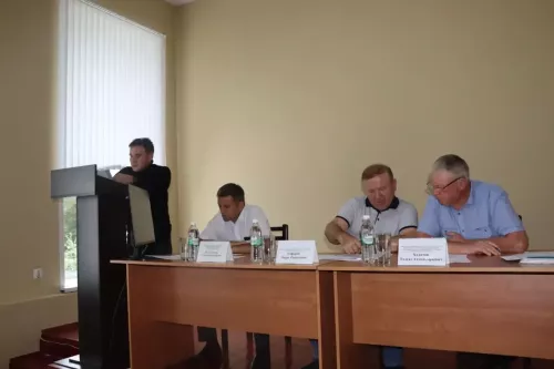 Горох и ячмень в Китай: новые горизонты сбыта открылись для сельхозпроизводителей Дрожжановского района