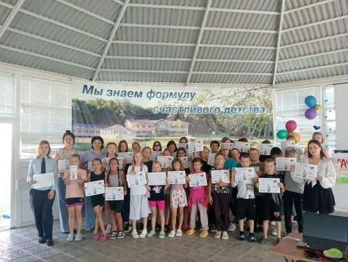 Инспектор по профилактике правонарушений среди несовершеннолетних провела встречу с детьми