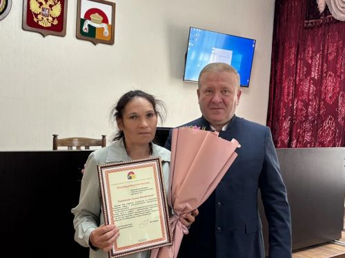 Работников ветслужбы Дрожжановского района поздравили с праздником