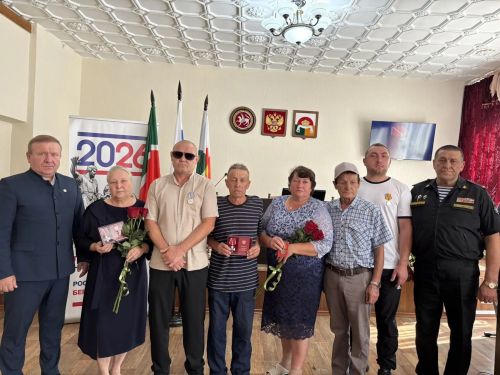 В Дрожжановском районе состоялось вручение государственных наград героям СВО