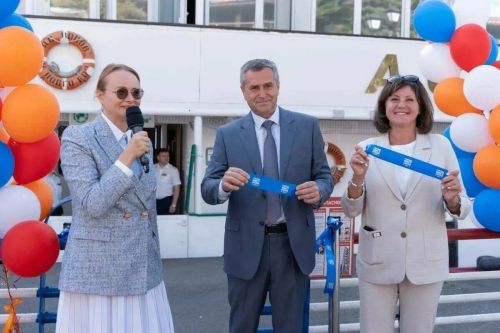 Теплоход «Александр Попов» отправился в плавание по Волге