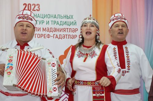 Конкурс "Лучший педагог, реализующий программы дошкольного образования на родном языке" в Дрожжаном