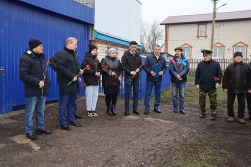Погибшим воинам в СВО в Дрожжановском районе РТ открыли школьные мемориалы