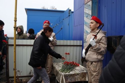 Погибшим воинам в СВО в Дрожжановском районе РТ открыли школьные мемориалы