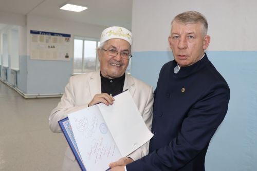 Культурно-просветительская конференция в Нижнечекурской СОШ -2023