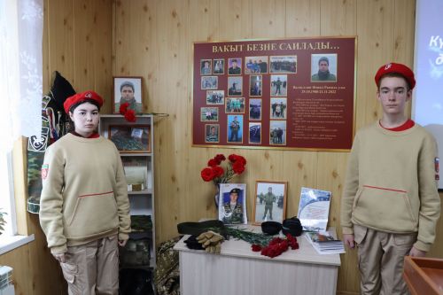 Мемориальный уголок памяти Фанилу Валиуллину из села Новые Чукалы -2023