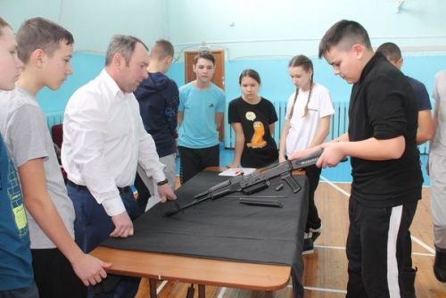 Военно-спортивная игра «Зарница» -2023