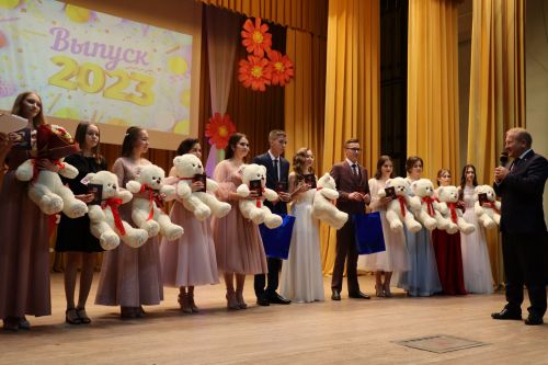 Выпускной бал в Дрожжановском районе -2023