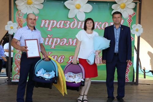 День Семьи, любви и верности в Дрожжаном -2023
