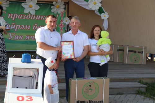 День Семьи, любви и верности в Дрожжаном -2023