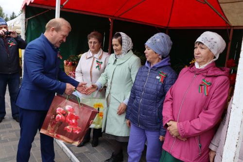 Ярмарка мёда, фестиваль цветов, День образования Дрожжановского района -2023