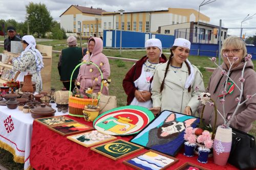 Ярмарка мёда, фестиваль цветов, День образования Дрожжановского района -2023