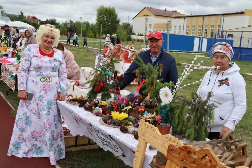 Ярмарка мёда, фестиваль цветов, День образования Дрожжановского района -2023