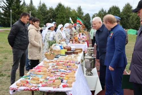 Ярмарка мёда, фестиваль цветов, День образования Дрожжановского района -2023