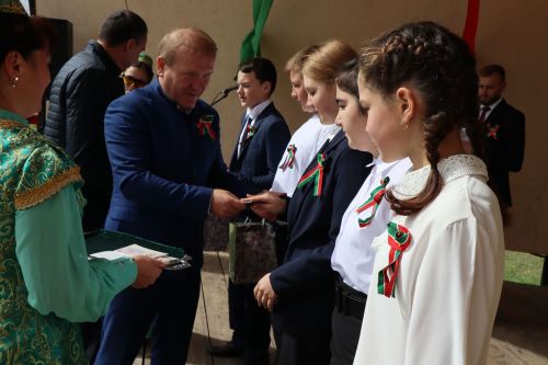 Ярмарка мёда, фестиваль цветов, День образования Дрожжановского района -2023