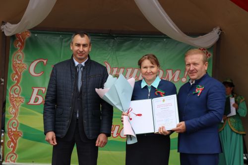 Ярмарка мёда, фестиваль цветов, День образования Дрожжановского района -2023