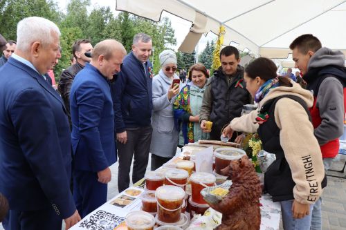 Ярмарка мёда, фестиваль цветов, День образования Дрожжановского района -2023