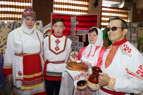 Фестиваль родословной "Эхо веков в истории семьи-Тарихта без эзлебез" в Дрожжановском районе РТ -2024
