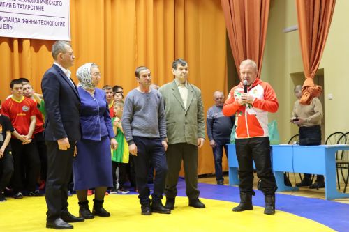 Турнир по борьбе "Көрәш" памяти Фарита Азизова в селе Нижние Каракитяны Дрожжановского района РТ