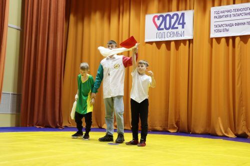 Турнир по борьбе "Көрәш" памяти Фарита Азизова в селе Нижние Каракитяны Дрожжановского района РТ