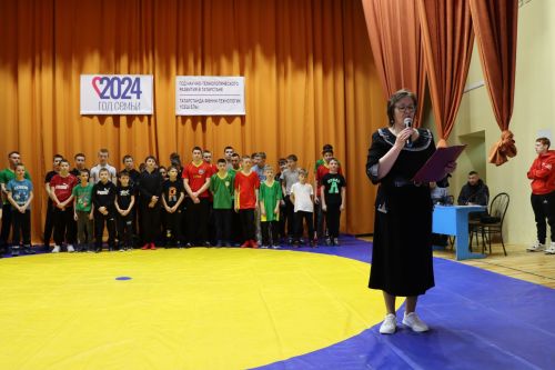 Турнир по борьбе "Көрәш" памяти Фарита Азизова в селе Нижние Каракитяны Дрожжановского района РТ