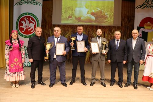 Слет передовиков сельского хозяйства в Дрожжановском районе -2024
